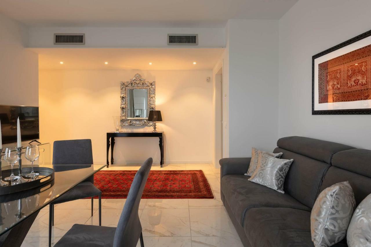 Villa Bianca Luxury Apartments 데센자노델가르다 외부 사진